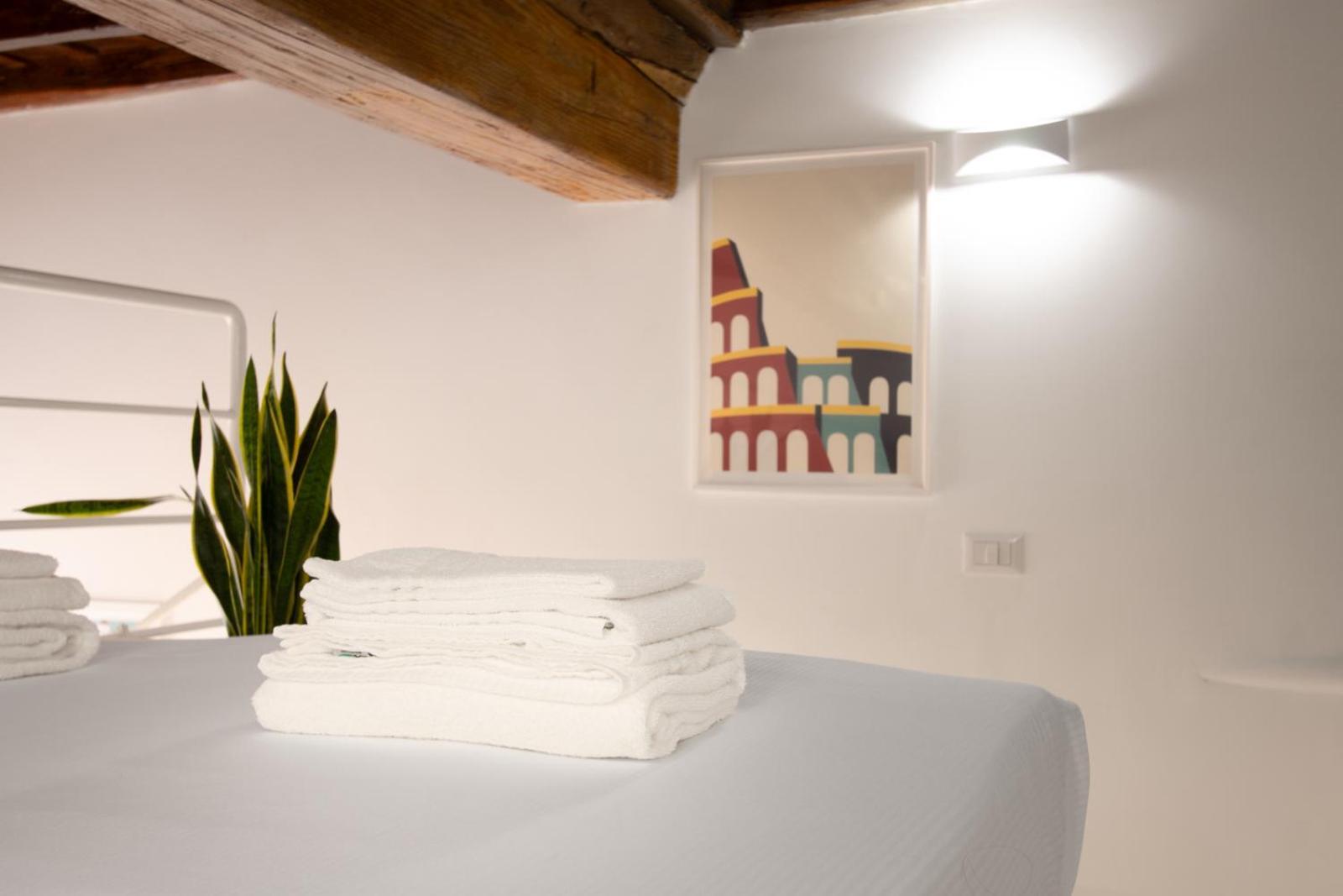 Trevi Apartment Rome Exterior photo
