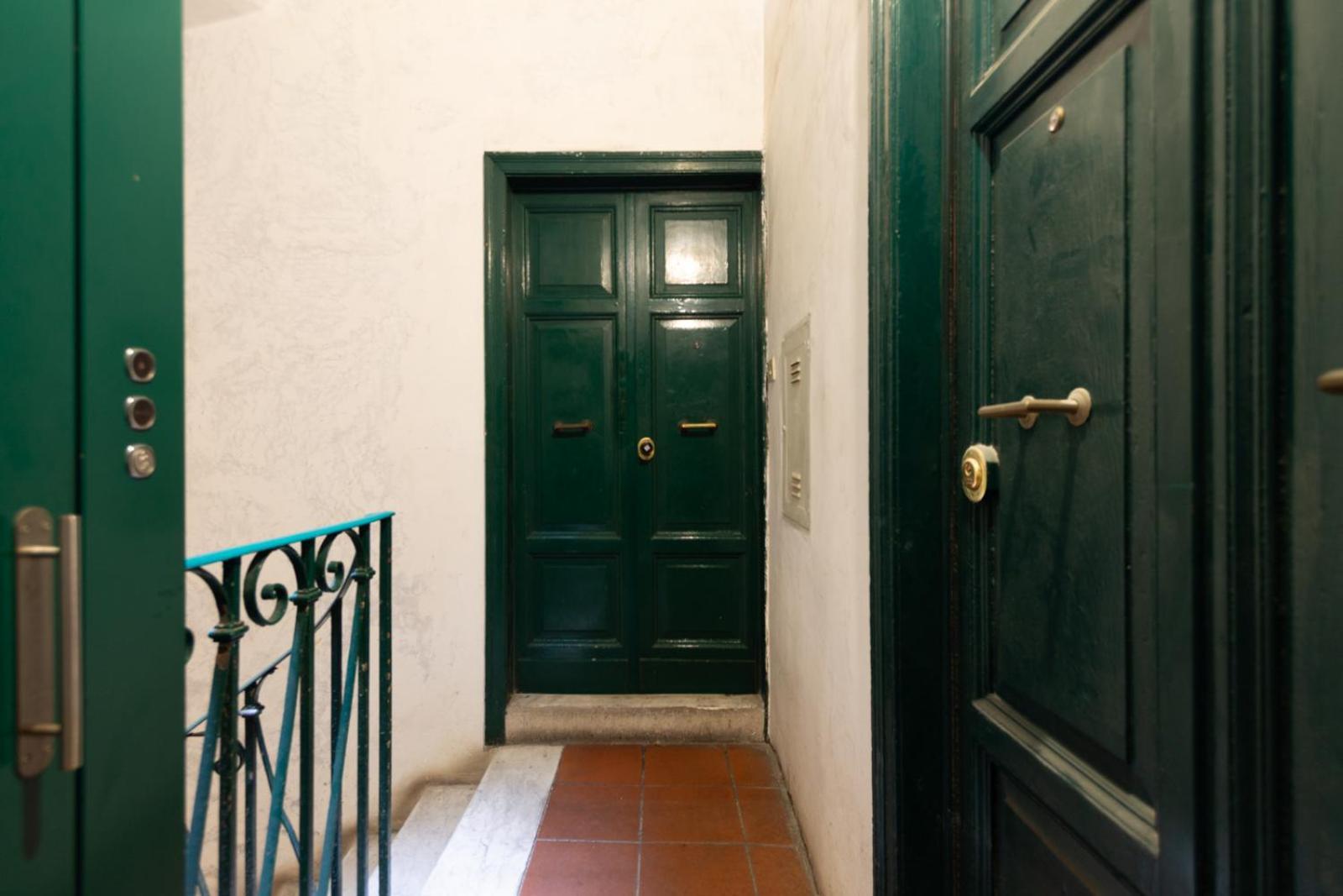Trevi Apartment Rome Exterior photo